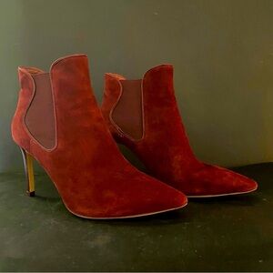 Tory Burch Dorset, 85mm, Lancaster Suede Elastic Ankle Bootie-Borscht Color.  7M